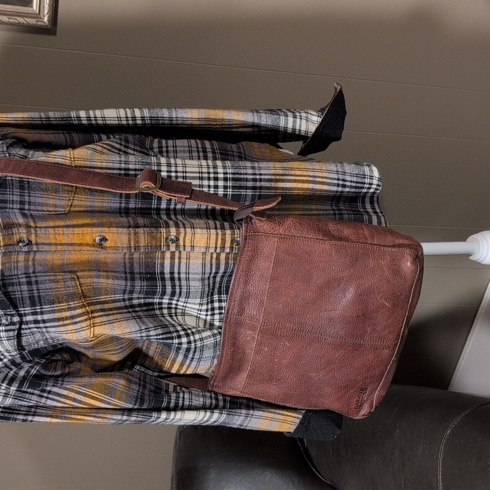 Brown Leather Crossbody Bag By Duluth Trading